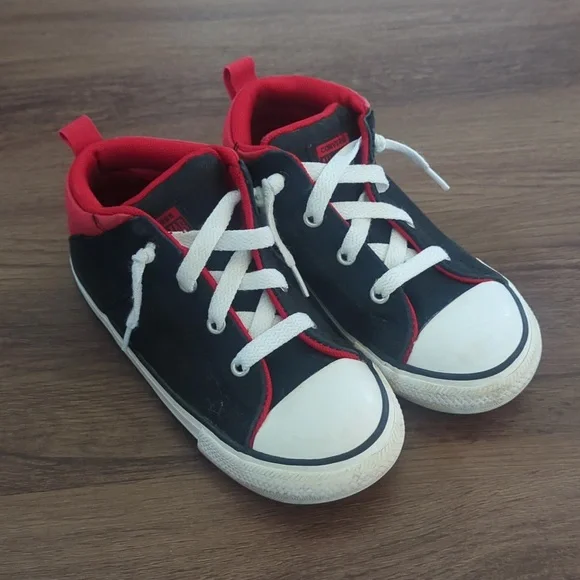 Converse size 10C - Picture 1 of 8